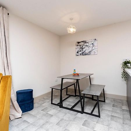 Avery House 2 - Two Bedroom With Outdoor Terrace By Bpne Darlington  Exterior foto
