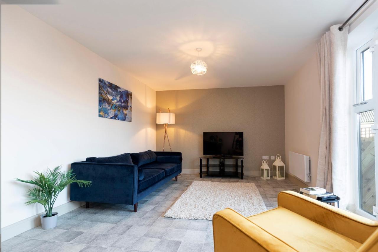 Avery House 2 - Two Bedroom With Outdoor Terrace By Bpne Darlington  Exterior foto