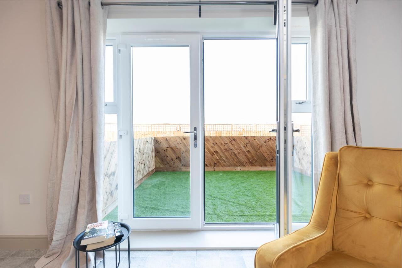 Avery House 2 - Two Bedroom With Outdoor Terrace By Bpne Darlington  Exterior foto